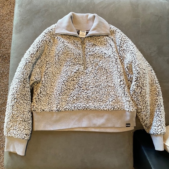 NWOT VS PINK Cropped Sherpa Half Zip - Picture 3 of 10